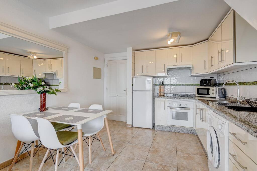 Royal Garden - 2 Bedroom Плая де лас Америкас Екстериор снимка